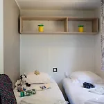 Zecamping 4 Etoiles Familial Espace Aquatique Locatif Tv Lv Clim Sérignan
