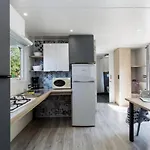 Zecamping 4 Etoiles Familial Espace Aquatique Locatif Tv Lv Clim 4* Sérignan