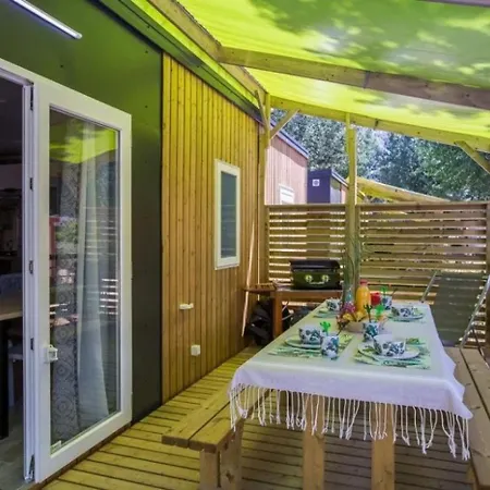Zecamping 4 Etoiles Familial Espace Aquatique Locatif Tv Lv Clim
