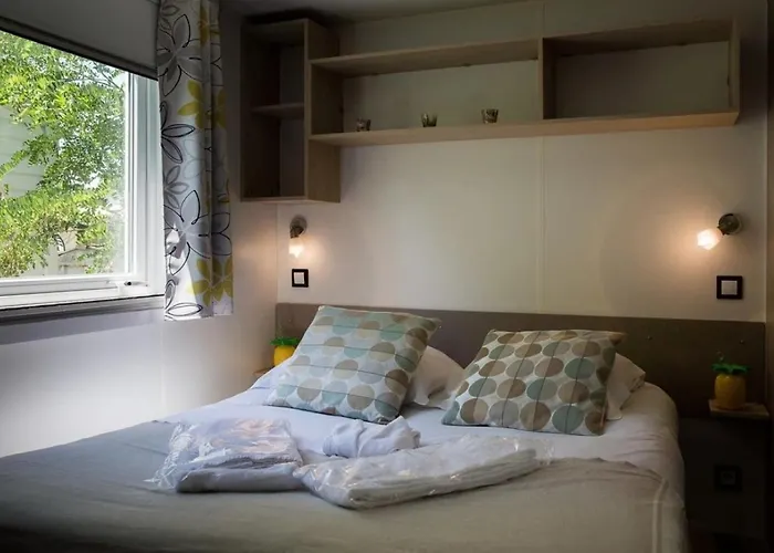 Zecamping 4 Etoiles Familial Espace Aquatique Locatif Tv Lv Clim Kamp alanı