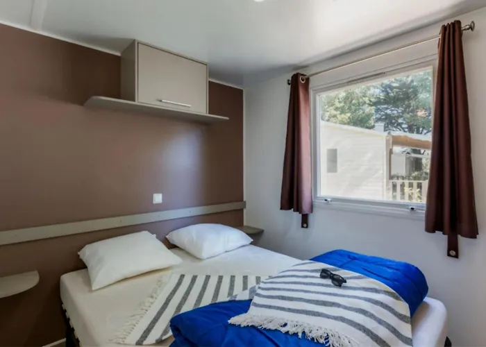 Kamp alanı Zecamping 4 Etoiles Familial Espace Aquatique Locatif Tv Lv Clim 4*
