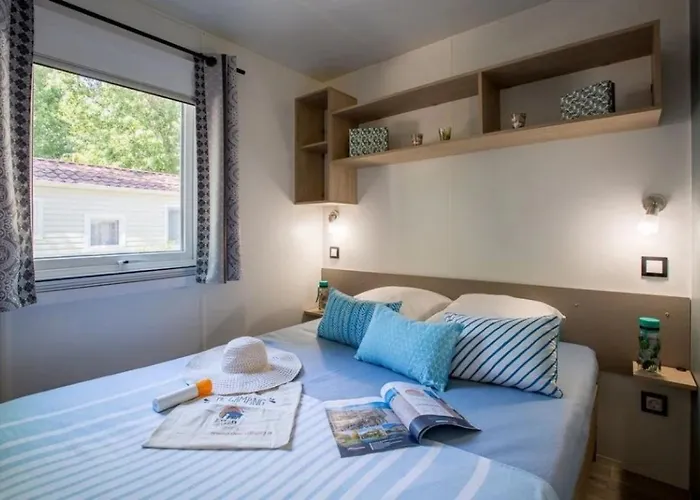 Kamp alanı Zecamping 4 Etoiles Familial Espace Aquatique Locatif Tv Lv Clim 4*