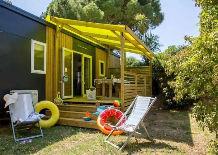 Zecamping 4 Etoiles Familial Espace Aquatique Locatif Tv Lv Clim