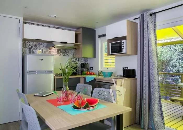 Zecamping 4 Etoiles Familial Espace Aquatique Locatif Tv Lv Clim Kamp alanı Sérignan