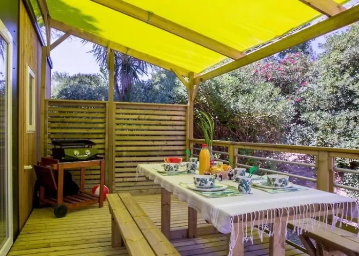 Zecamping 4 Etoiles Familial Espace Aquatique Locatif Tv Lv Clim Kamp alanı