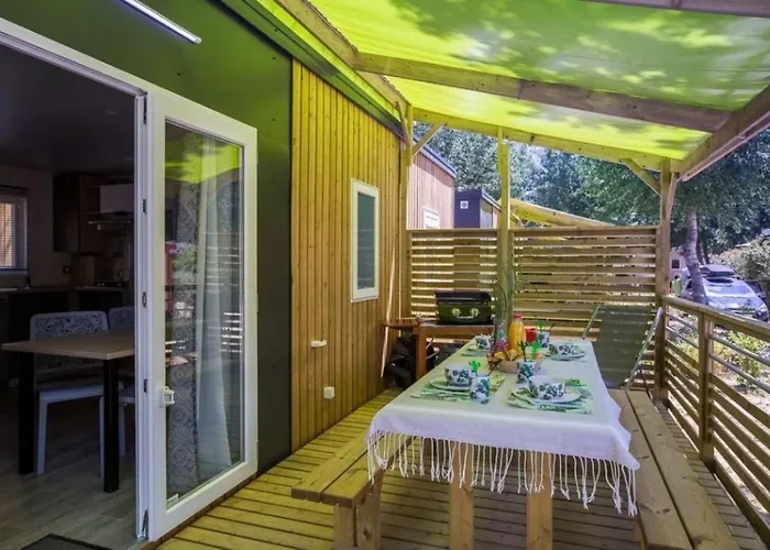 Zecamping 4 Etoiles Familial Espace Aquatique Locatif Tv Lv Clim
