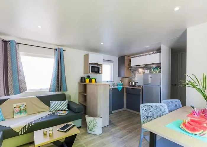 Zecamping 4 Etoiles Familial Espace Aquatique Locatif Tv Lv Clim Kamp alanı Sérignan
